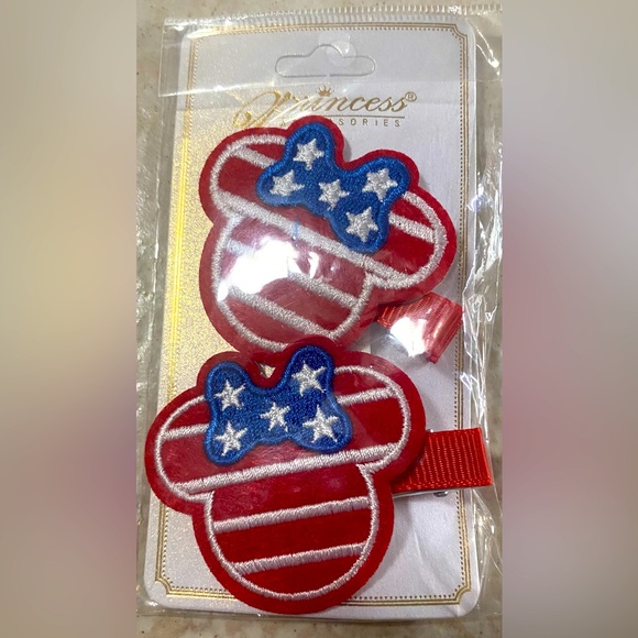 Minnie Mouse NWOT Red/White Stripes Blue Stars Hair Barrettes 1” x 1” - Picture 1 of 2